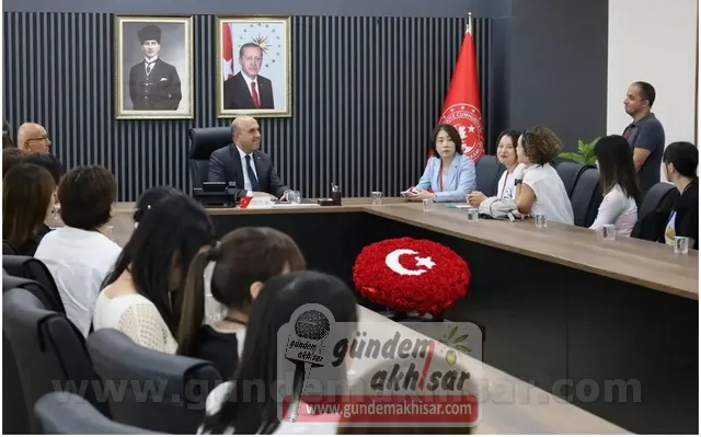 Üniversiteli Japonlardan Kültürel Dostluk Ziyareti