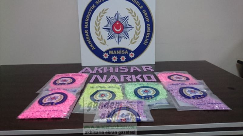 Yolcu otobüsünde 7 Bin 965 uyuşturucu hap ele geçirildi