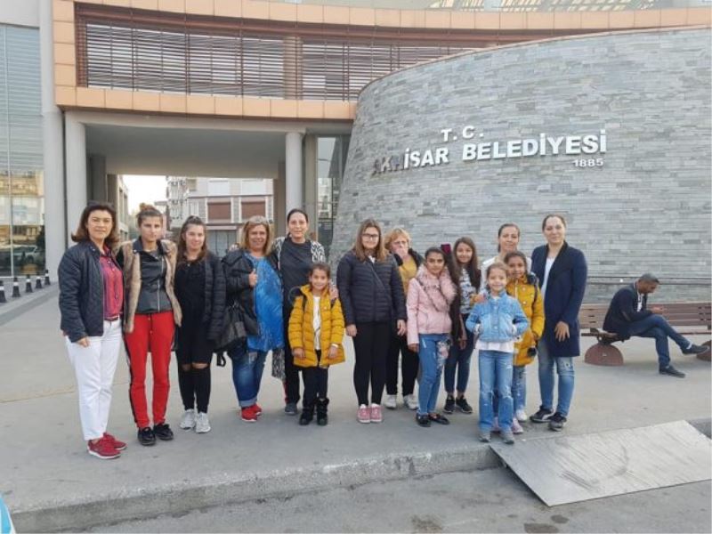 AKHİSAR KOLEJİ’NDE ULUSLARARASI BULUŞMA BAŞARIYLA TAMAMLANDI