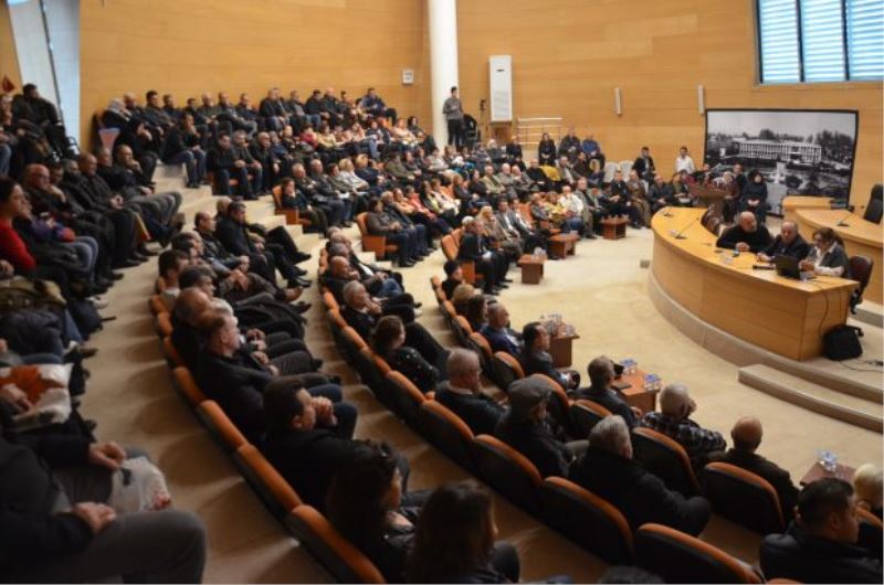 Akhisar Belediyesi deprem konusunda halkı bilinçlendirmeye devam ediyor.