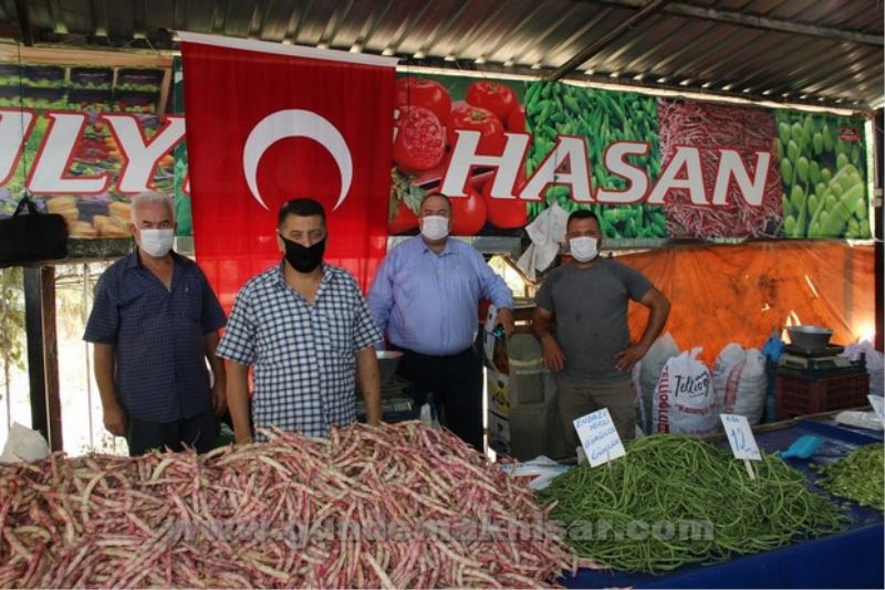 AKHİSAR PAZARCI ESNAFINDAN ÖRNEK DAVRANIŞ