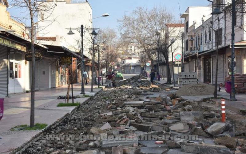 Şehzadeler Belediyesi Kuyumcular Çarşında genişletme çalışması başlattı