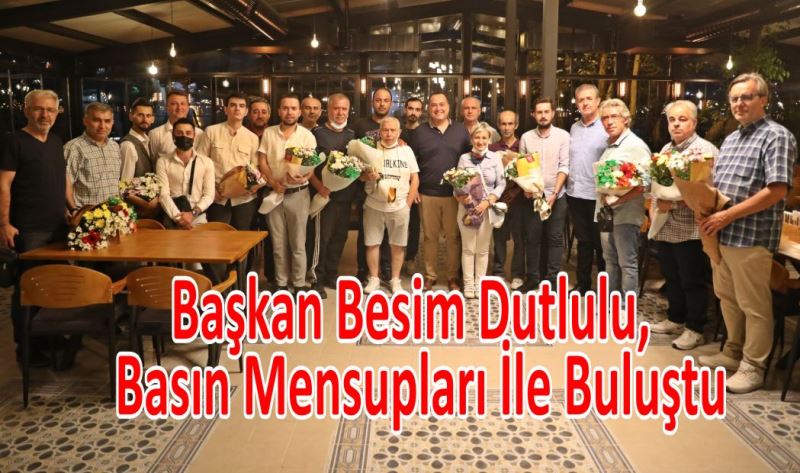 Dutlulu: Üniversite Derneği işlevini yitirdi.